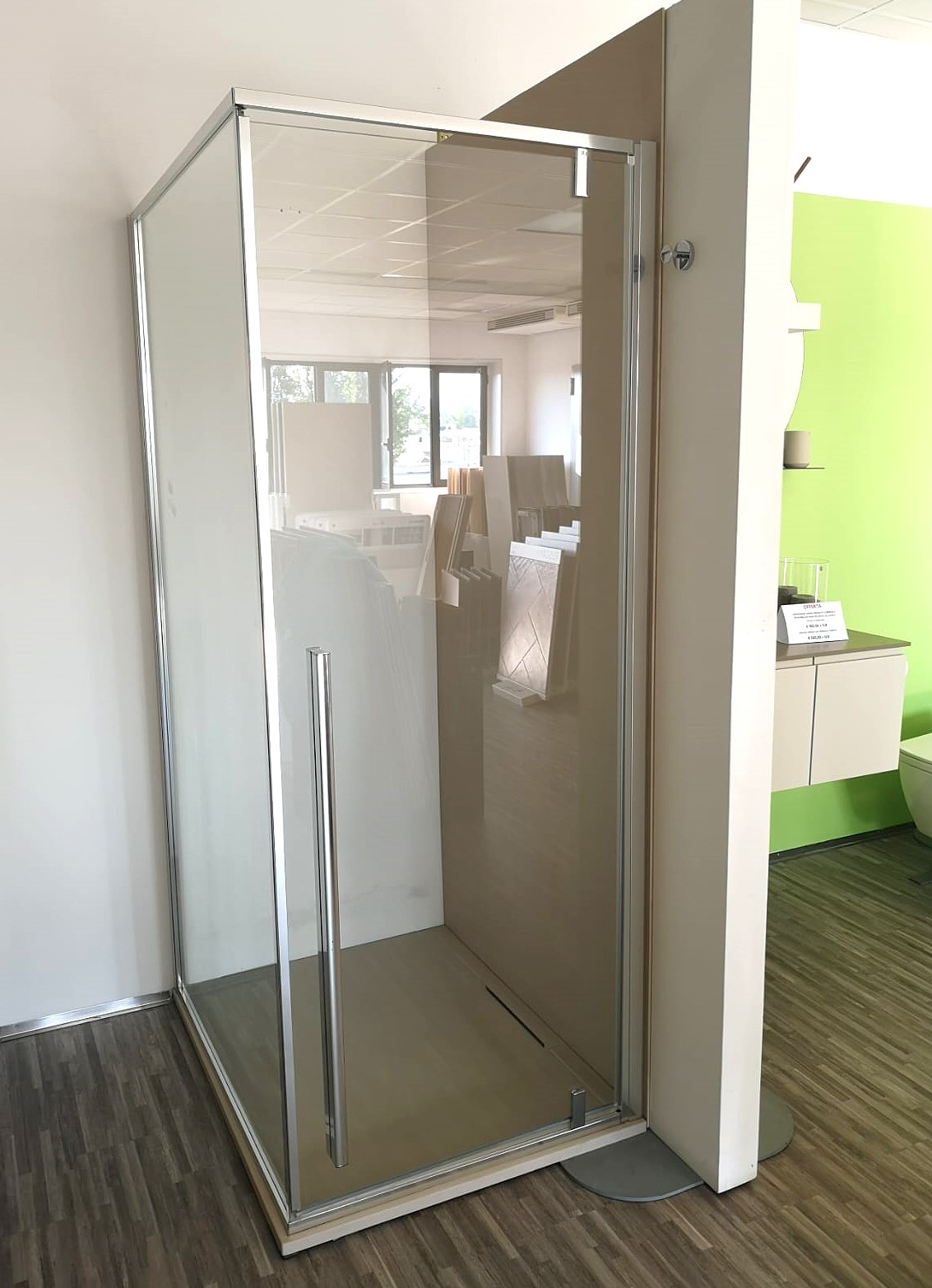 Box doccia e piatto 100×80